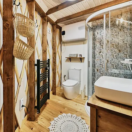 Dolina Jurt Glamping Gizycko Luxury tent *