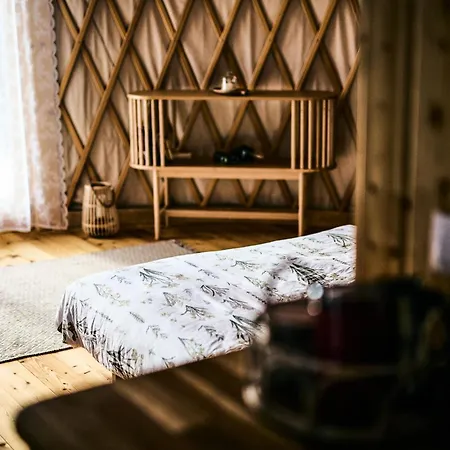 Luxury tent Dolina Jurt Glamping Gizycko *