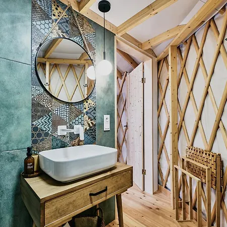 Dolina Jurt Glamping Gizycko Luxusní stan