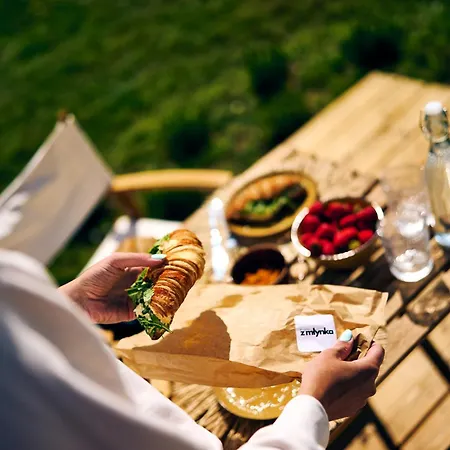Luxusní stan Dolina Jurt Glamping Gizycko