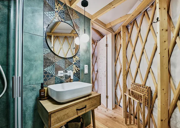 Dolina Jurt Glamping Gizycko Luxusní stan